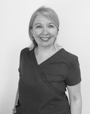 MONIKA HOLDAK-KNABE